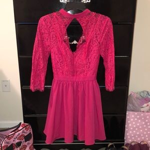 Hot pink Bebe three quarter sleeve plunging mock neck lace applique dress XS